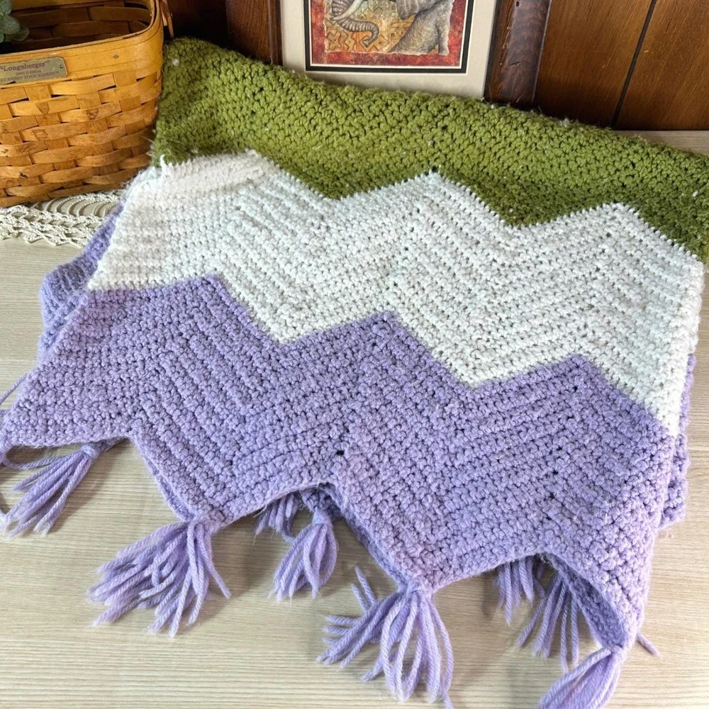 Handmade Crochet Chevron Blanket Afghan Throw Lavender‎ Green Baby Blanket